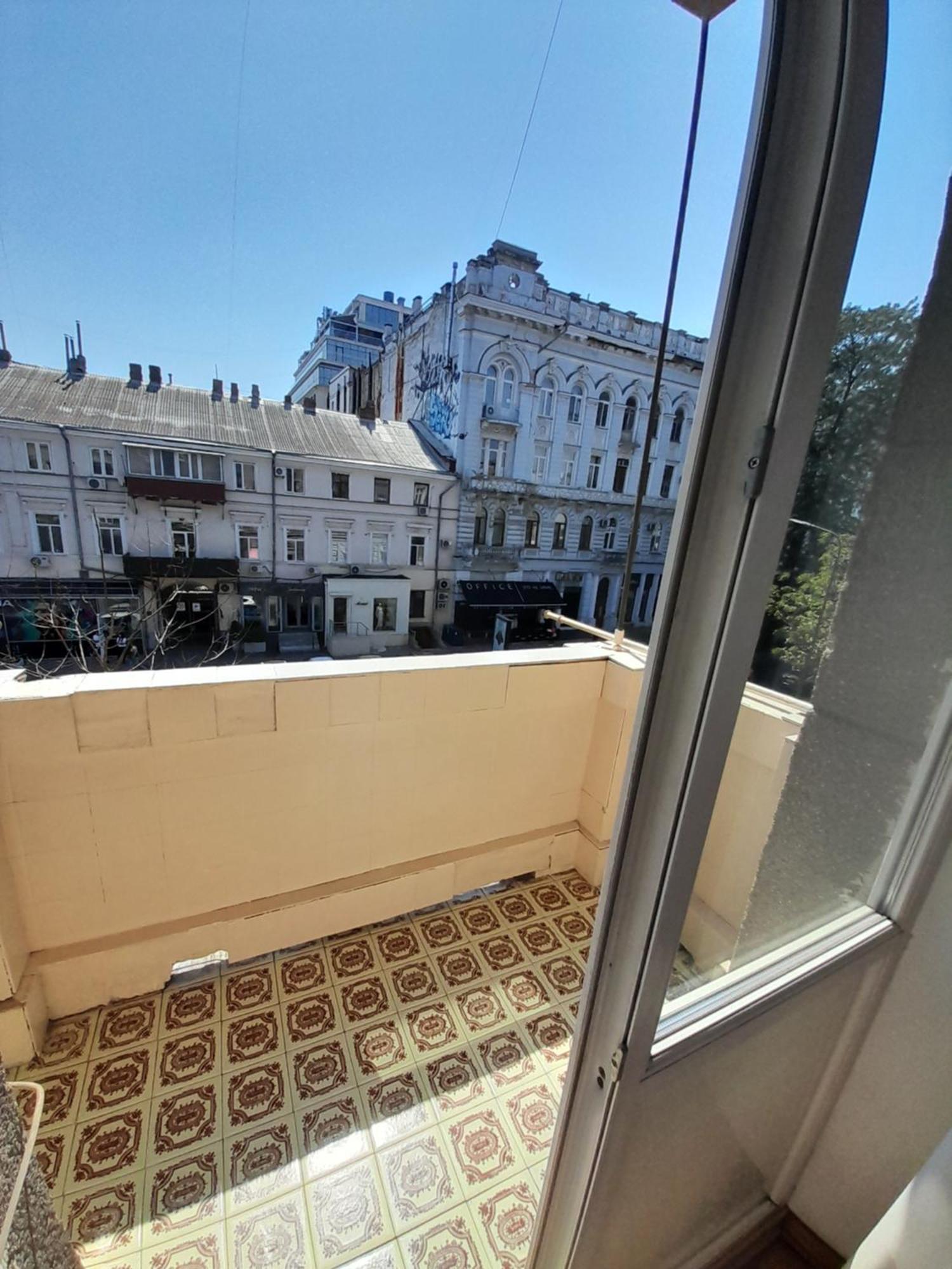 Apartment On Hretska 26/28 Odessa Dış mekan fotoğraf